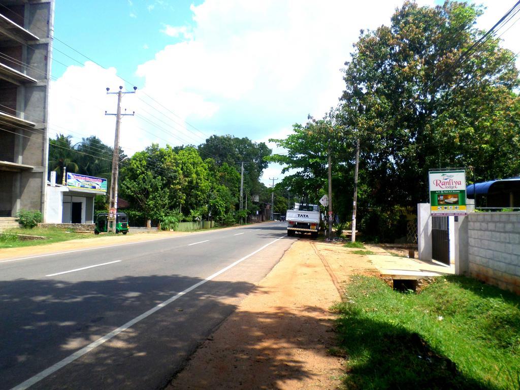 Ranliya Lodge Anuradhapura Luaran gambar